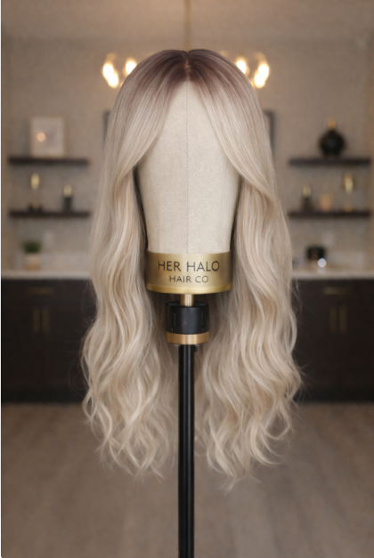 Summer – 22" Platinum Blonde Wig