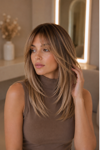 Daria - 20” Mocha Beige Balayage Wig